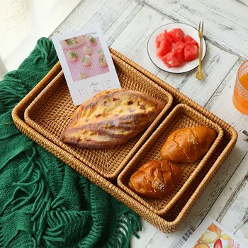 

Rattan Storage Tray Basket Display Hand-Woven Rattan Tray Wicker Basket Bread Fruit Food Breakfast Serving Display Desktop Tray