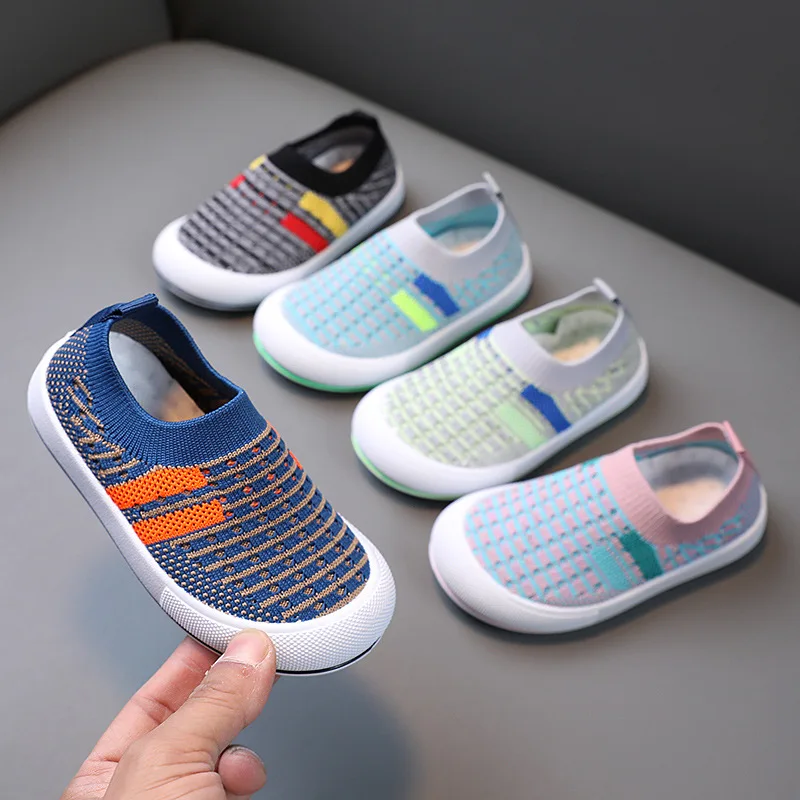  Кроссовки детские, дышащие, без шнуровки, на плоской подошве 