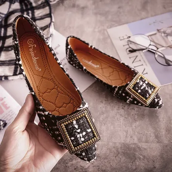 

2019 Spring New Women Shoes Flats Fashion Loafers Pointed Plaid Crystal Shoes Woman Low-help Slip-On Soft Bottom Ladies Shoes