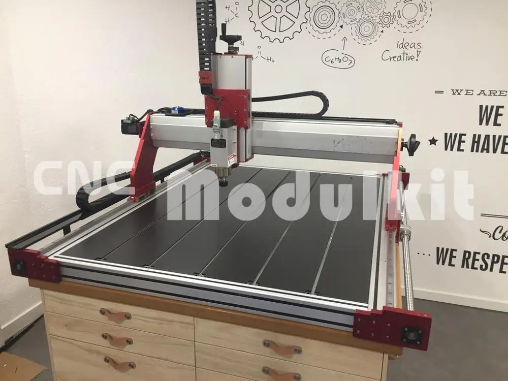 Фрезерный станок с ЧПУ механический фрезерный алюминиевой рамой 2500x1300x250|Дверные