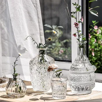 

Nordic Relief Glass Vase Transparent Hydroponics Containers Flower Arrangement Bottle Desktop Decoration Household Ornaments