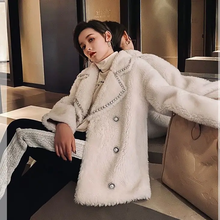 Autumn Winter New Style Cashmere Wool Granule faux Fur Clothing Composite materials Fur Chenille Coat WOM