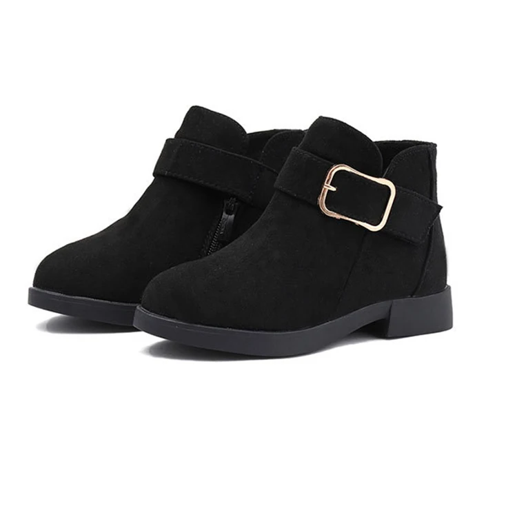 4917406777_1818373224