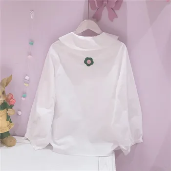 

Japanese Women Autumn Macrame Blouse Loose Doll collar Wild Small flower Embroidery Teen Girls Student White Pullover Shirt Tops