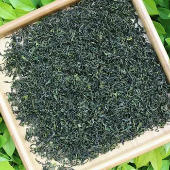 

2020 China Lv Cha Green Tea Rizhao First Stubble Spring Tea for Clear Heat and Anti-fatigue