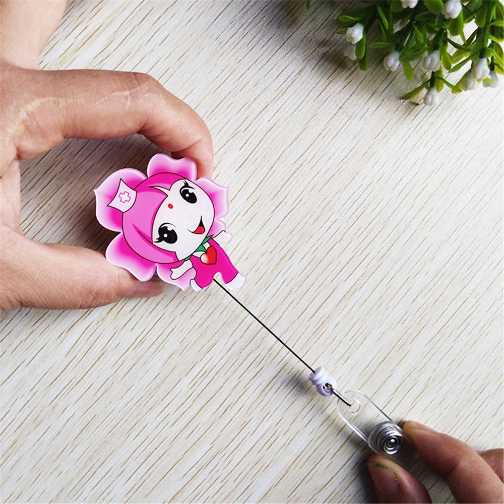 Kawaii, милый мультяшный мини-выдвижной значок, катушка для медсестры, доктора, студента, талреп, держатель для удостоверения личности, бейджа, зажим, офисные принадлежности, подарок