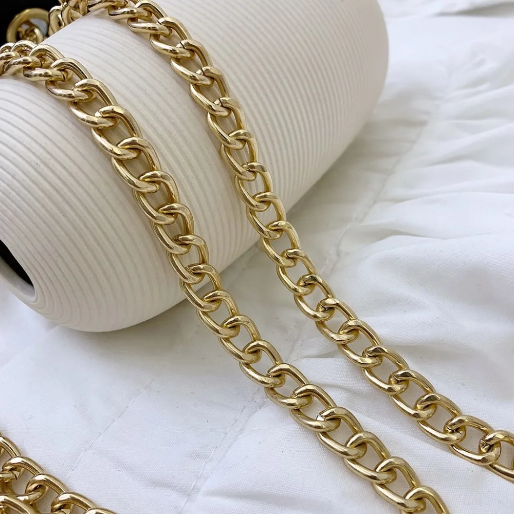 SCH90525831_1134107079413081382