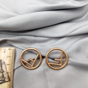 

2020 New Arrival Real Brinco And American Style Accessories, Retro Style, Fashionable Fashionable, Simple Earrings, Women's D25