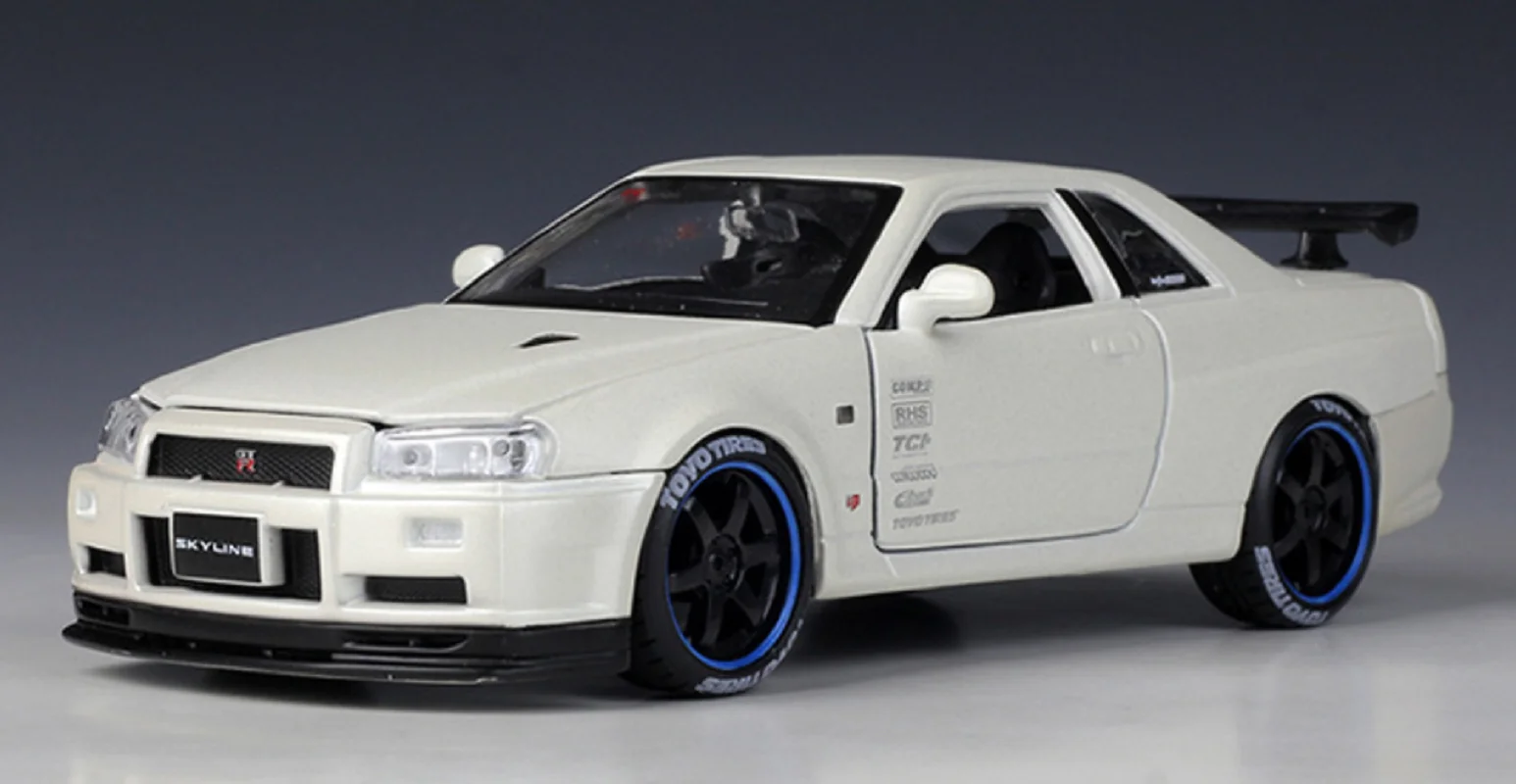

Maisto 1:24 Nissan Skyline R34 GT-R GTR Diecast Car Model White New in Box