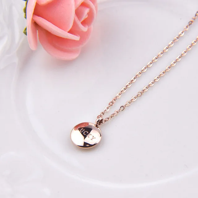 

Circular pendant