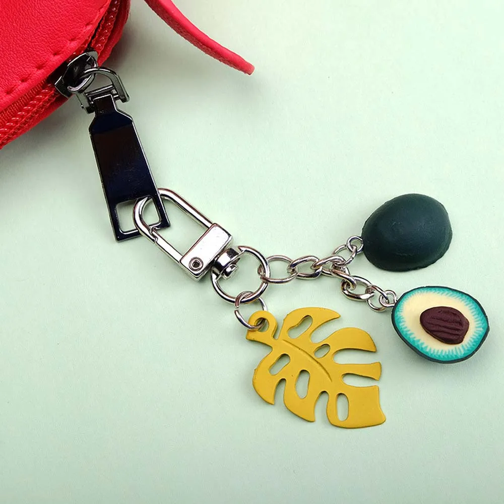 2020New 시뮬레이션 과일 아보카도 하트 모양의 키 체인 열쇠 고리 여자를위한 패션 쥬얼리 선물 여자 가방 자동차 펜던트