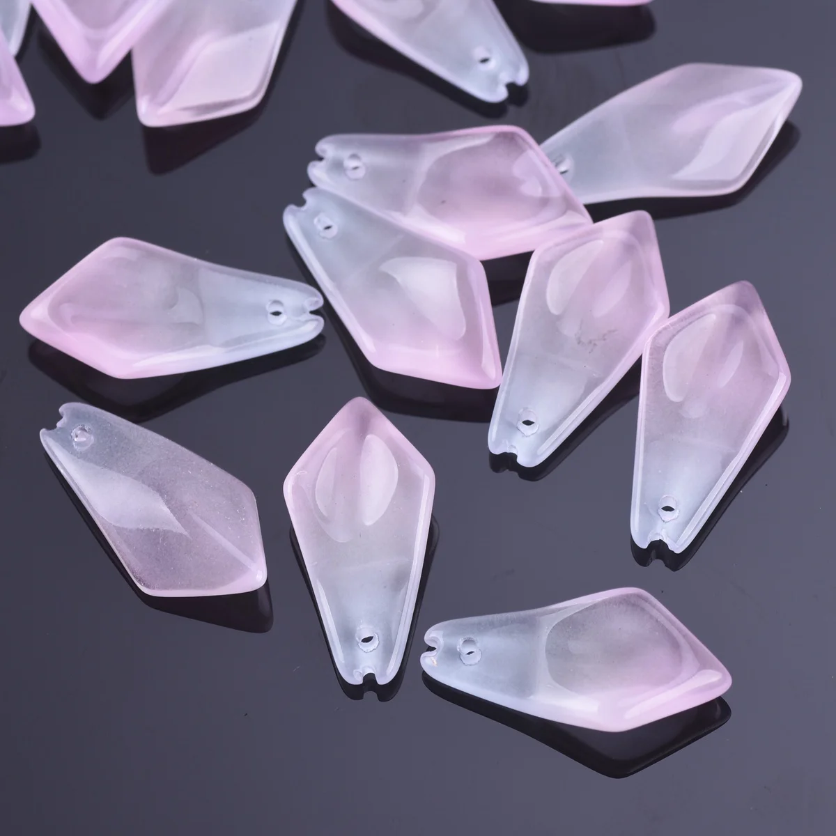 10pcs Blue Pink 25x12mm Flower Petal Shape Crystal Lampwork Glass Loose Top Drilled Pendants Beads lot for Jewelry Making DIY