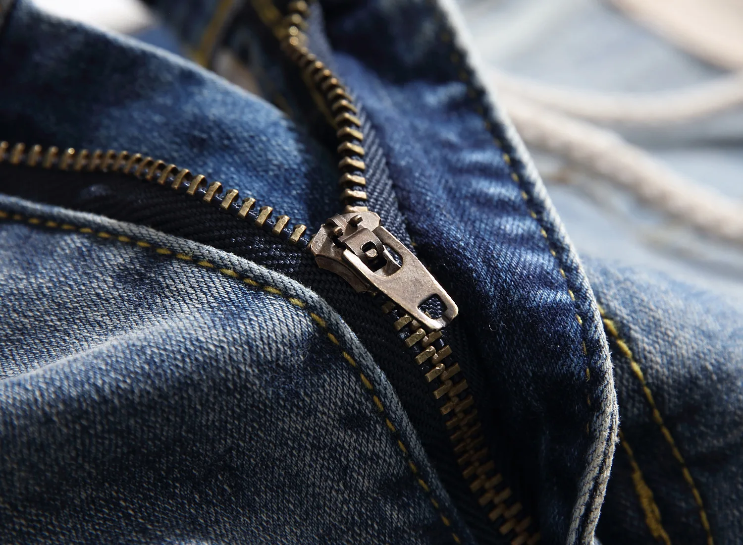 Calsa джинсы Masculina высокие уличные ретро белые полосатые колено отверстия Pantalon Hombre джинсы на молнии для ног Hombre Slim Fit
