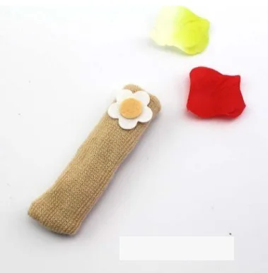 A 4Pcs Прекрасный чехол для ножки стула вязальный стол коврик для ног утолщенный мебельный чехол для ног устойчивый носок для ног для стула 4 шт защита пола - Цвет: A 4Pcs