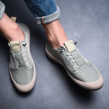 

Brand Men's Canvas Loafers Vulcanize Shoes Korean Simple Male Cloth Casual Sneakers Breathable Wear-Resistant Non-Slip Flats