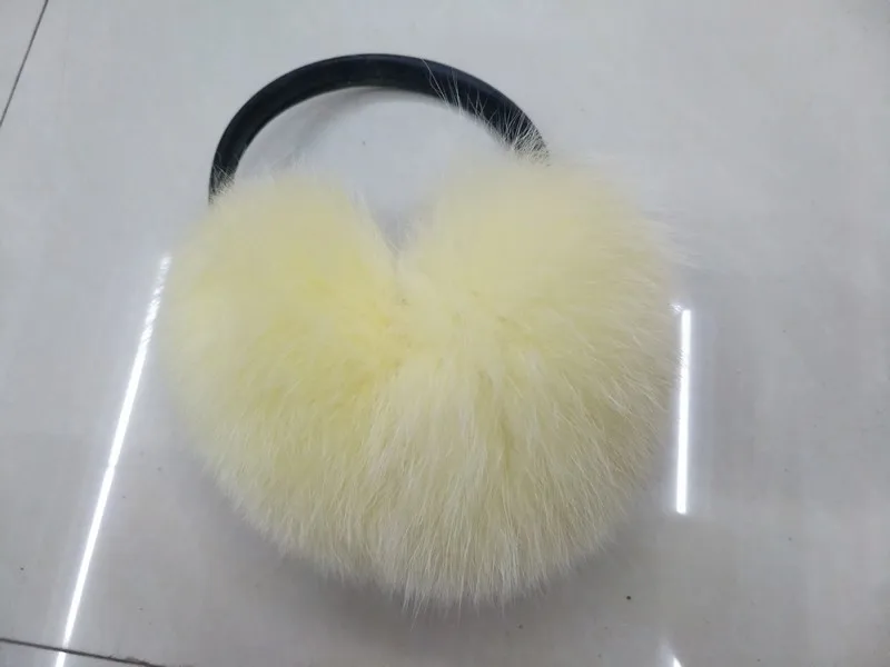 light yellow FXFURS новые модные милые объемные наушники из лисьего меха теплые меховые наушники из натурального меха с кожаной полкой для женщин защита для ушей зима - Цвет: light yellow