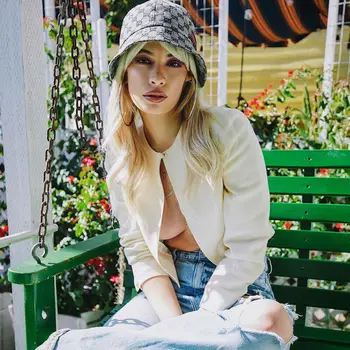 

Women Ladies Autumn Casual Long Sleeve Cropped Fitted Soft Knit O-Neck Solid Cardigan Outwear