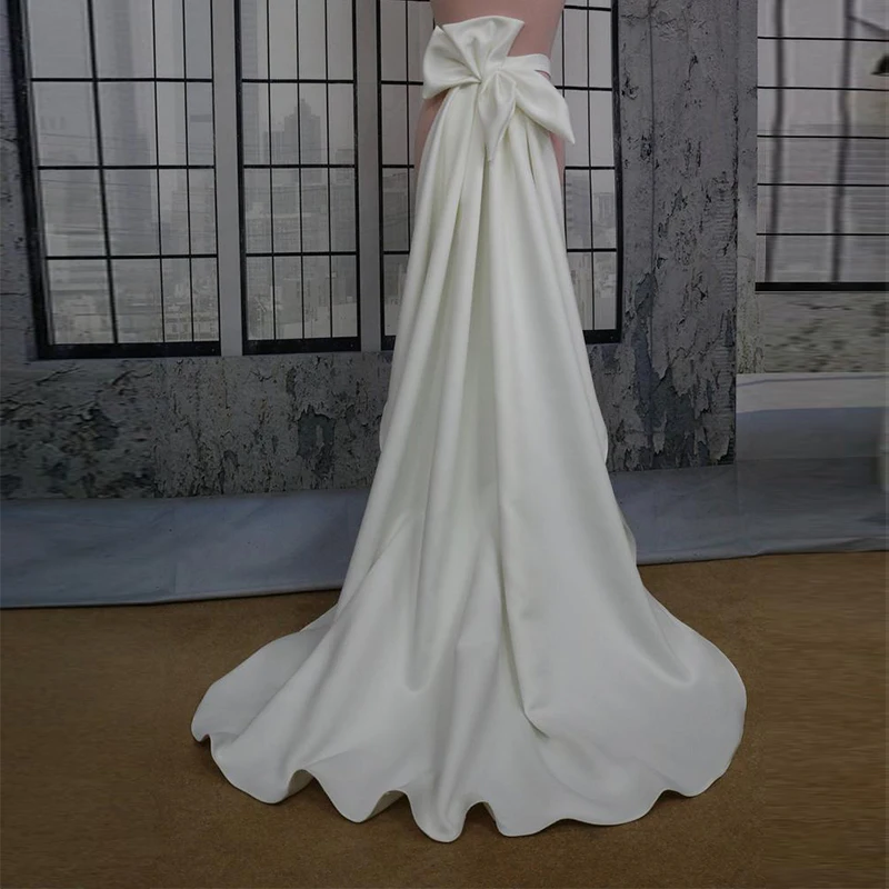 

Separate White Satin Bow Wedding Dress White Bow Knots Temperament Removeable Bride Dresses Long Ruffle Satin Tailing 2021