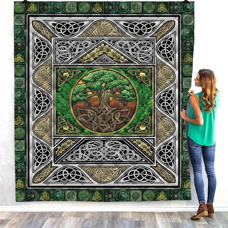 12371423488_1049176339