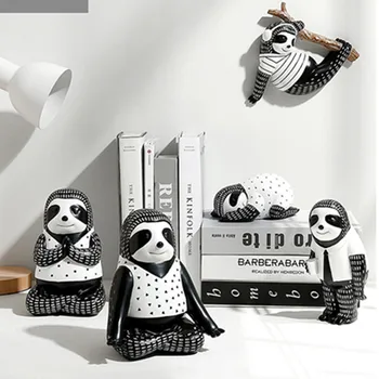 

Creative Yayoi Kusama Wave Point Yoga Tree Sloths Resin Art&Craft Simulation Animal Living Room Decoration X3394