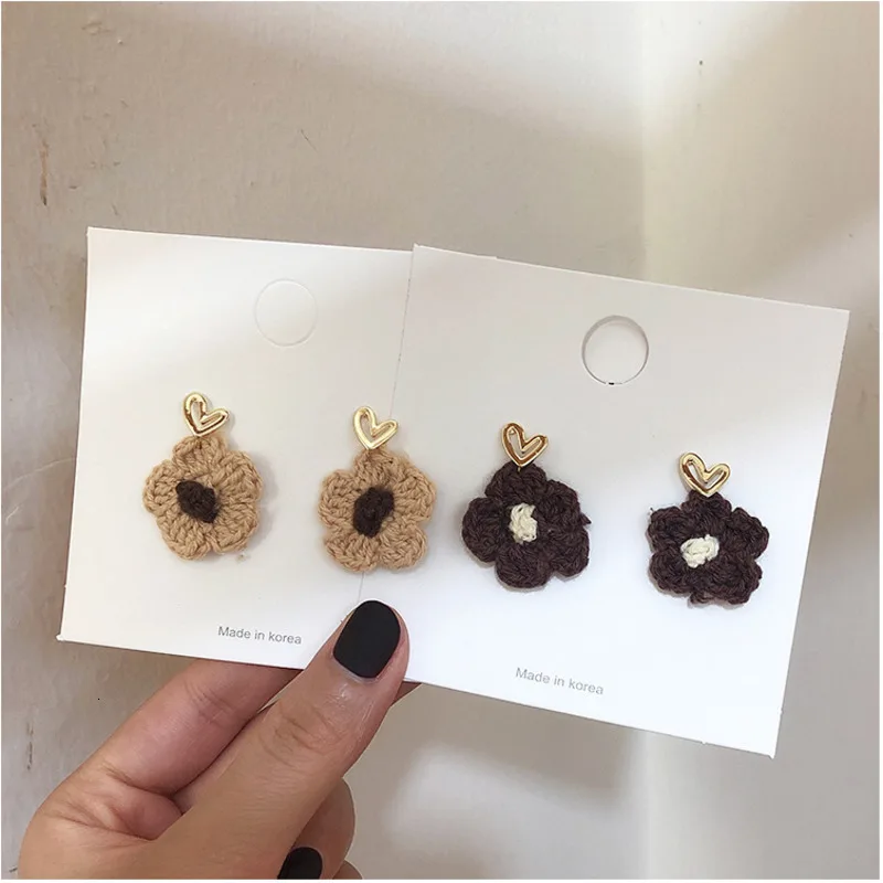 

Multicolored Fashion Heart Metal Flower Earrings 2020 New Designs Bohemia Wool Petal Dangle Earrings For Women Gift 925 silver