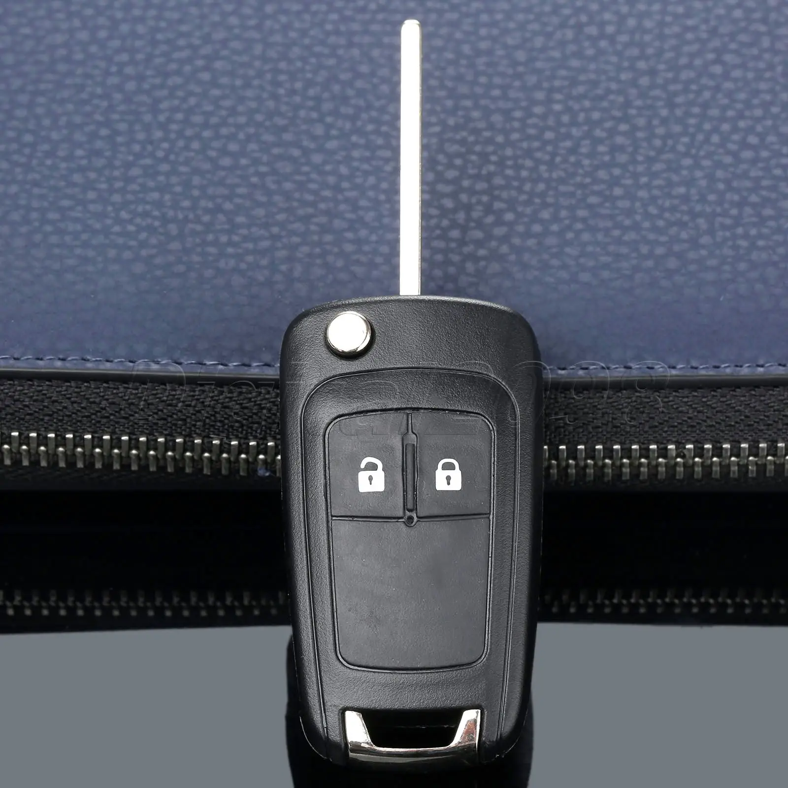 Yetaha Auto Replacement 2 Buttons Flip Folding Car Remote Key Case Fob 