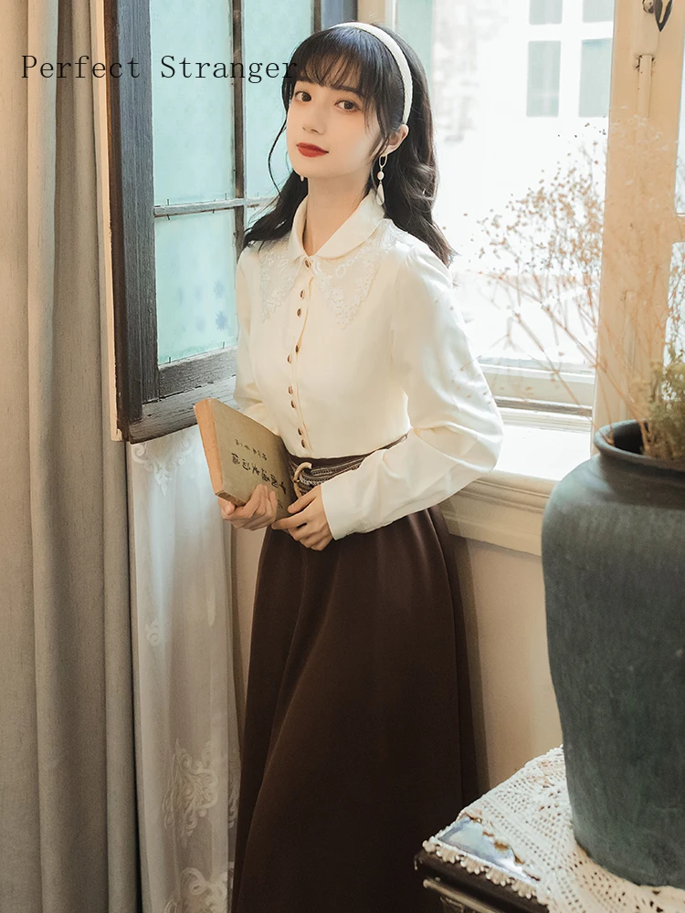 Retro Hot Sale High Quality Autumn New Arrival Peter Pan Collar Lace Color Block French Style Women Long Dress