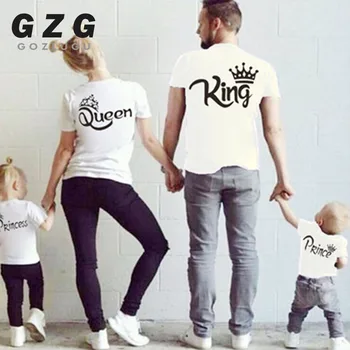 

Family Matching Outfits KING QUEEN PRINCE PRINCESS Print Family Funny Looking Tshirt O-neck Short Sleeve Cotton Couple Tee Top