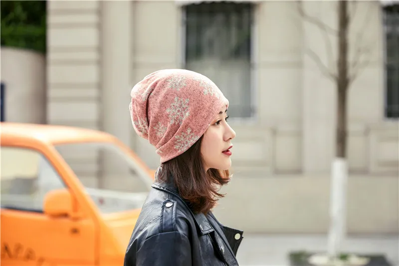 Осенне-зимние шапки, женская вязаная шапка розового цвета, Повседневная модная уличная теплая хлопковая вязаная зимняя шапка со снежинками