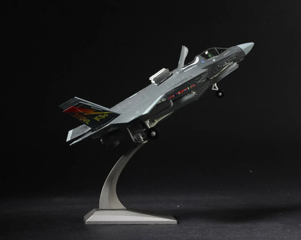 WLTK ВМС США Lockheed Martin F 35B истребитель молнии 2017 1/72 литая под давлением модель| |