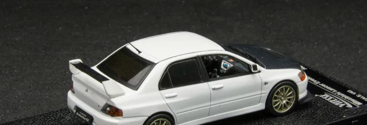 Модель автомобиля из 1/43 сплава, орнаменты для домашней коллекции, подарок на день рождения и Рождество для детей и взрослых