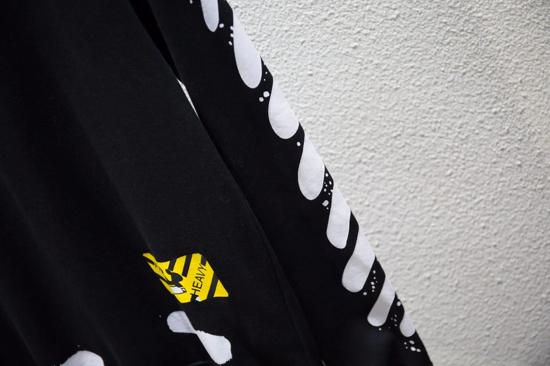 OFF-WHITE OW маленький желтый блок Зебра линии граффити круглый вырез длинный рукав осень и зима большой размер Свободный свитшот