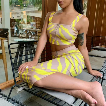 

2019 Autumn Women Two Piece Set Skirt Set Festival Zipper Sexy Crop Top High Waist Print Tracksuit Streetwear Elegant