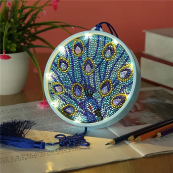 

2 In 1 LED Lights And Peacock 5D Diamond Painting Full Drill For Home Decor Round With Tassel Dangle DIY Painting