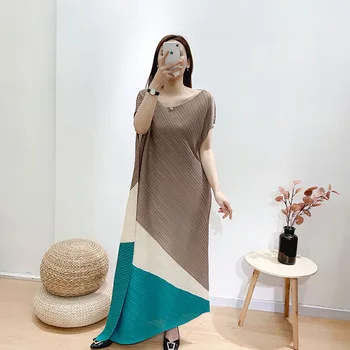 

WOMENGAGA 2020 Summer New Dress Pleated Short Sleeve Pathwork Asymmetry Casual Loose Womens Round Neck Streetwear Empire A474