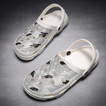 

2020 Hole Shoes Men Green Garden Casual Rubber Clogs For Men Male Sandals Summer Slides Swimming Jelly Shoes