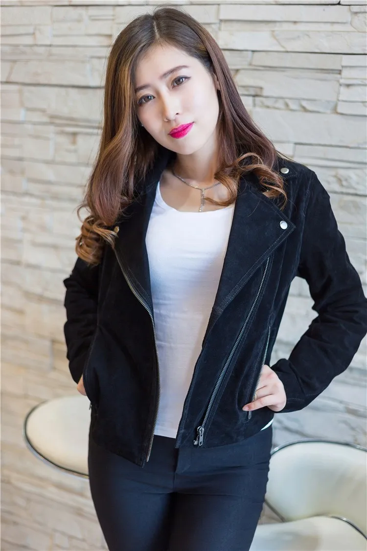 2589507879_321775365