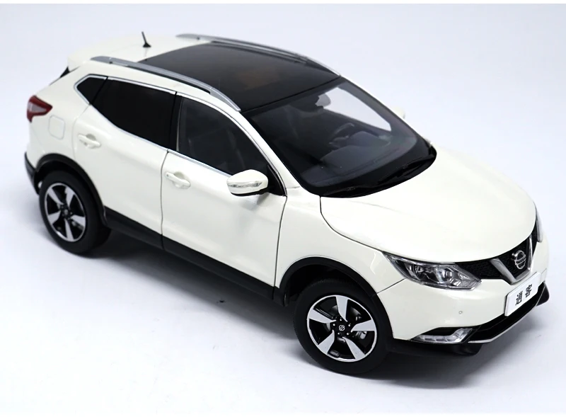 nissan qashqai diecast model car
