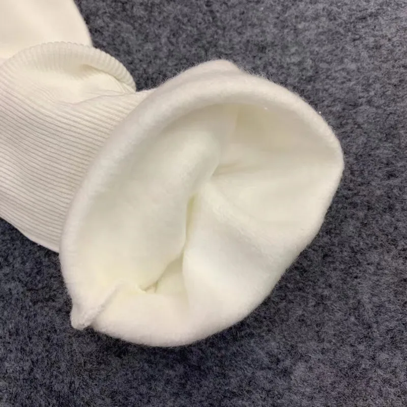 mmexport1574689999919