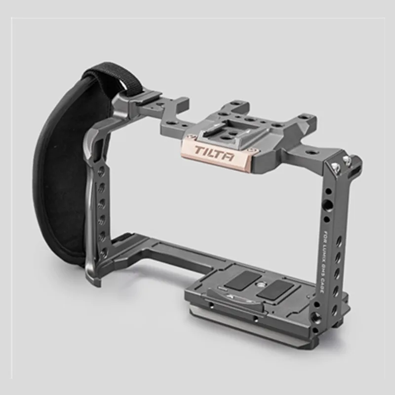 

Tilta camera CAGE TA-T37-FCC-G for Panasonic Lumix GH5 GH5S top handle GH5 full cage DSLR rig accessoories