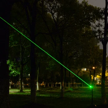 

Portable High Power Laser Pointer Hunting Laser Military Hunting Laser Pointer Light Speech Teaching Tool Funny Cat Self-Defense