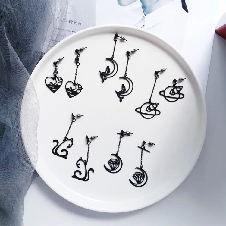 

New Simple Animal Cat Geometric Earrings Trendy Black Hollow Out Mermaids Stars Diamonds Hearts Earring