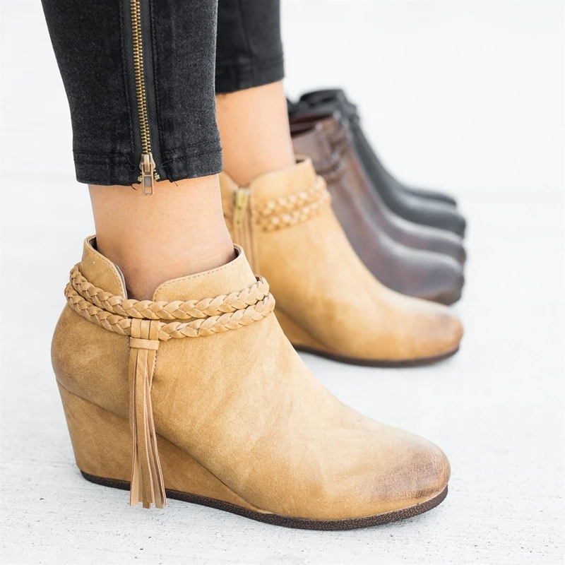 

MoneRffi Ankle Boots Short Boots Women Fringe Leopard Pattern PU Leather Zippers Platform High Heel Women Boot Botas Mujer