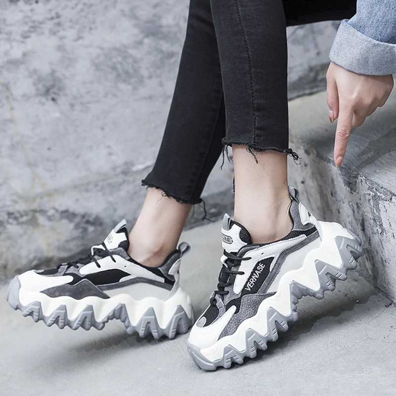 

Spring Platform Chunky Sneakers Shoes Woman Lace Up Leather Ladies Trainers Fashion Casual Shoes White Sneakers Dad Footwear