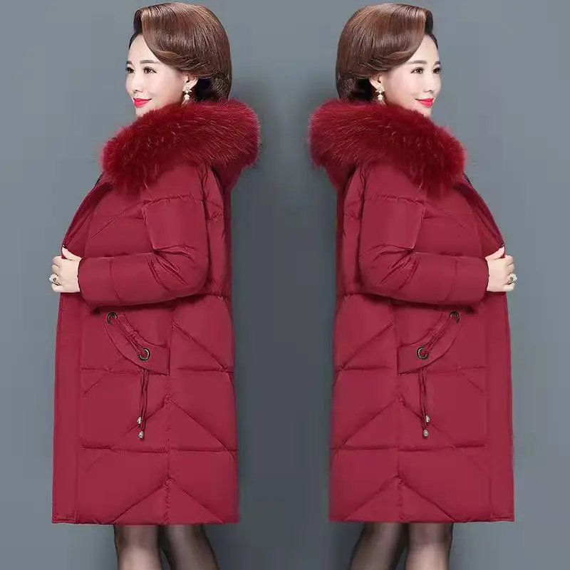 Рисунок 3 - Женская куртка средней длины