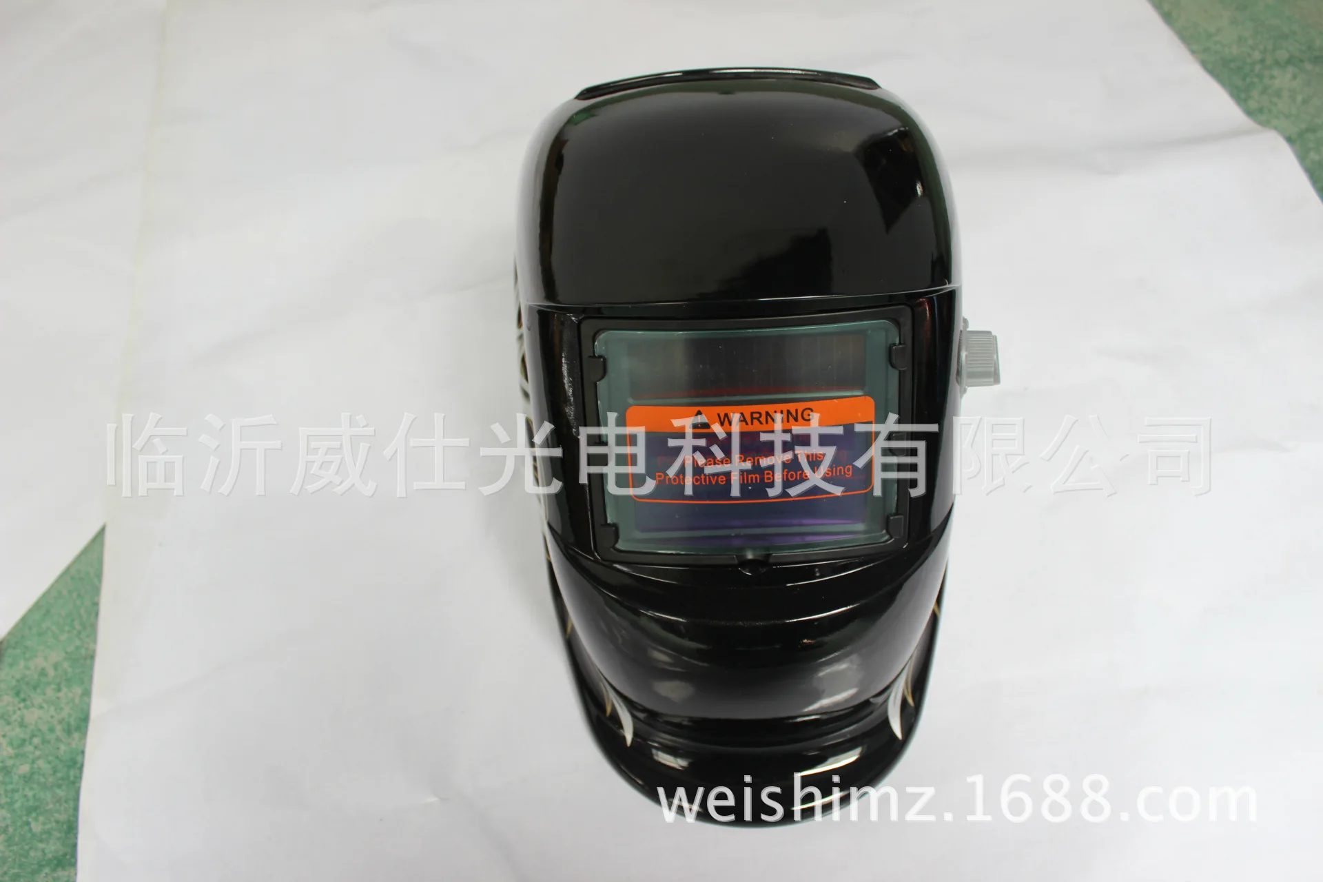 

Solar Auto Darkening Welding Helmet Stepless Adjustment Chameleon Argon Arc Welding Mask Black Honeysuckle 107-