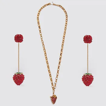 

Girlgo New Lady Necklace Earrings Jewelry Set Pineapple Cherry Strawberry Fruit Rhinestone Conch Shell Pendant Necklace Earrings