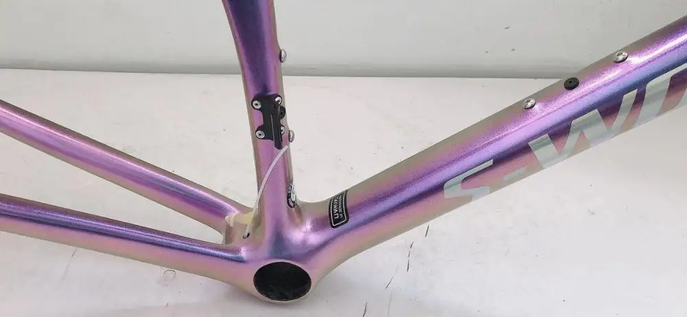 

2020 New arrival sl6 disc carbon frame road bike t1100 k4 sagan road carbon frame bb30 bb68 pf30 carbon road frameset