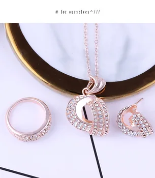 

GU39 Simple zircon ring pendant necklace set lady round sweet necklace clavicle chain simple short alloy jewelry