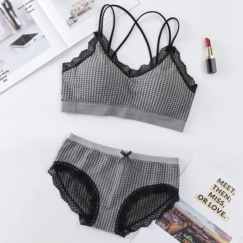 

Plaid Women Bra and Panty Set Japanese Lingerie Set Beauty Back Push Up Bra Set Cotton Brief Comfort Lace Crop Top Underwear Set